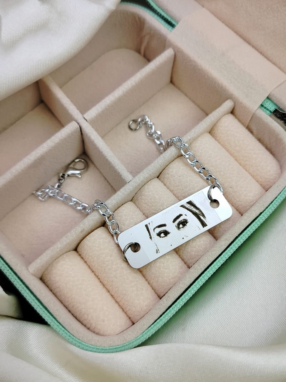 Personalized Eye Necklace, Custom Necklace, eye necklace, eye sketch necklace, photo necklace