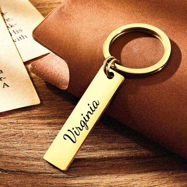 custom keychains, customized keychain pakistan, custom silicone keychains, custom couple keychains, metal keychains