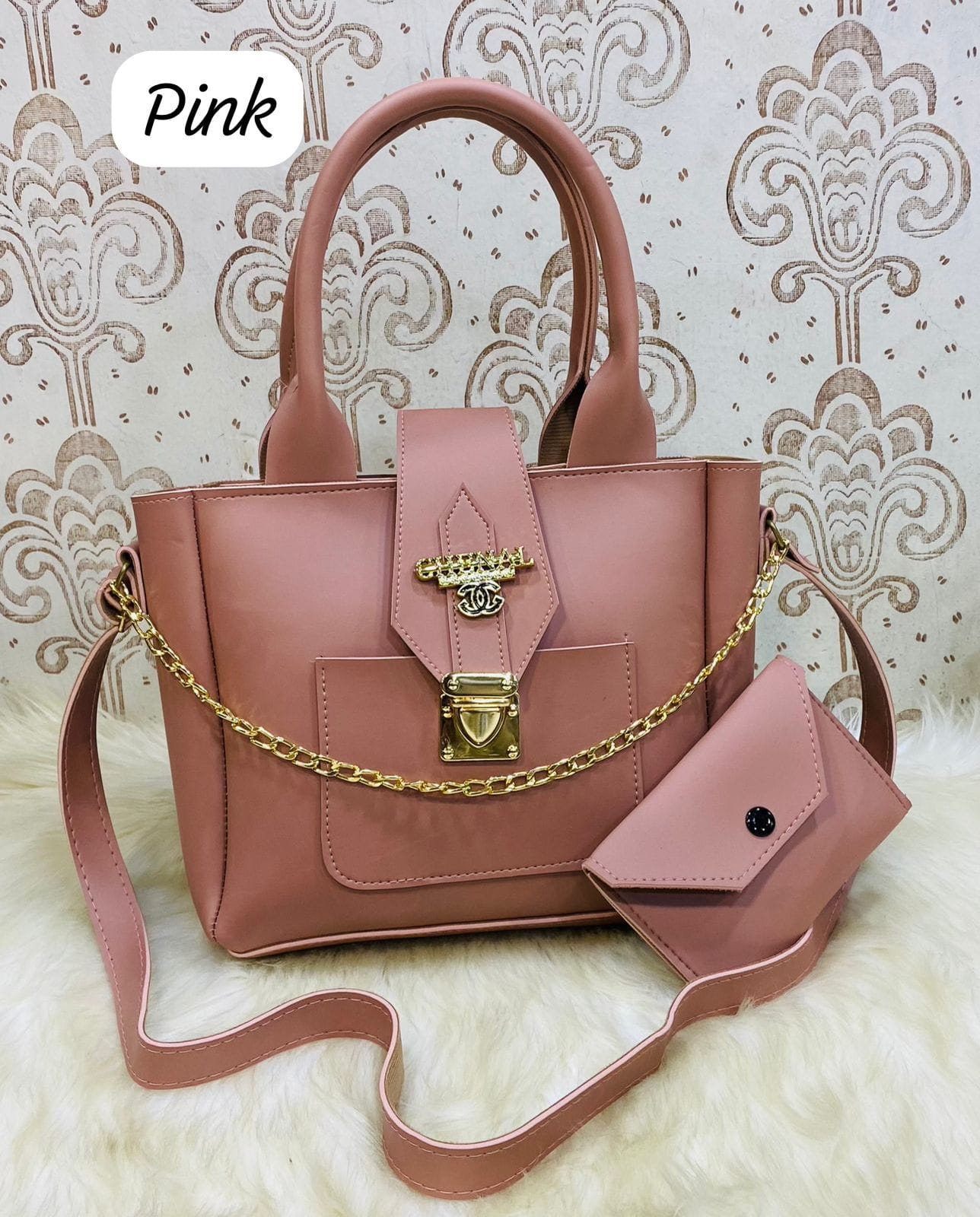 chanel hand bags, hand bags for girls, hand bags for women, ladies bags in Pakistan, branded bags, branded hand bag, gift bags