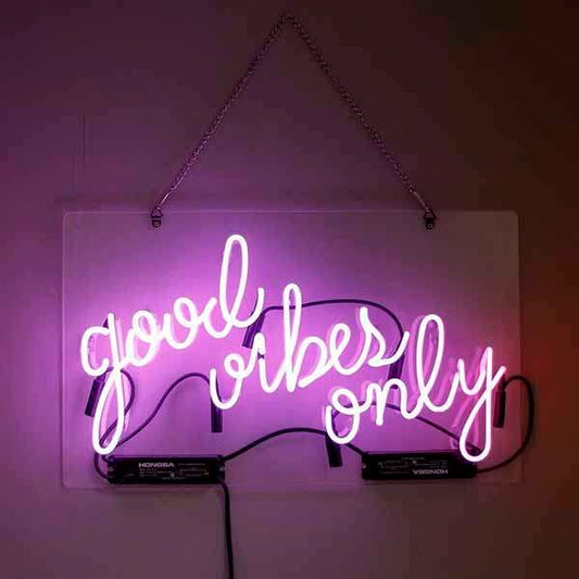 custom neon signs, custom neon lights, custom logo neon signs, custom neon signs pakistan, name neon light