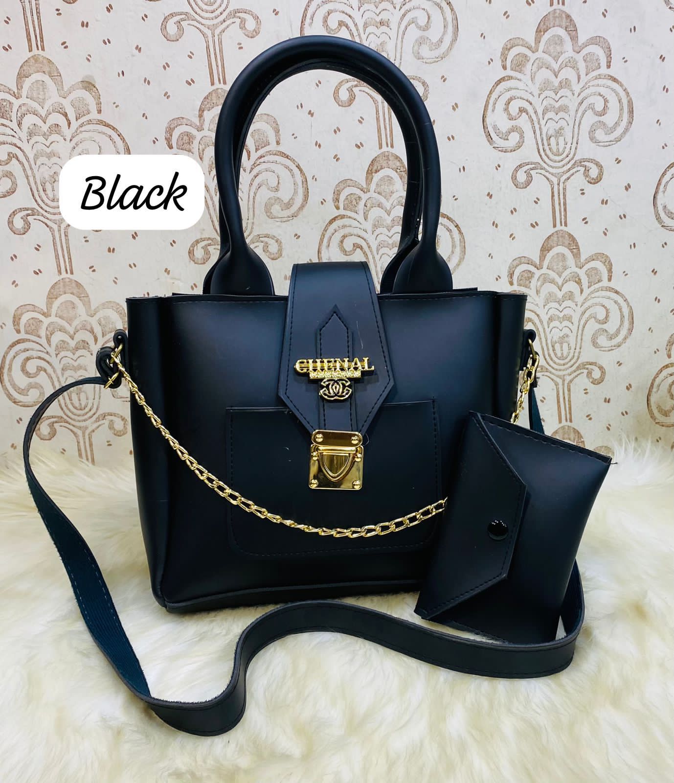 chanel hand bags, hand bags for girls, hand bags for women, ladies bags in Pakistan, branded bags, branded hand bag, gift bags