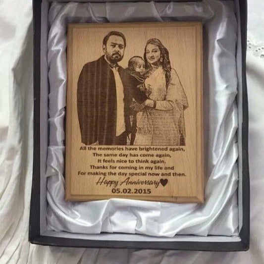 photo frame, photo frame design, customized photo frames pakistan, led light photo frame, wedding photo frame, custom made photo frame