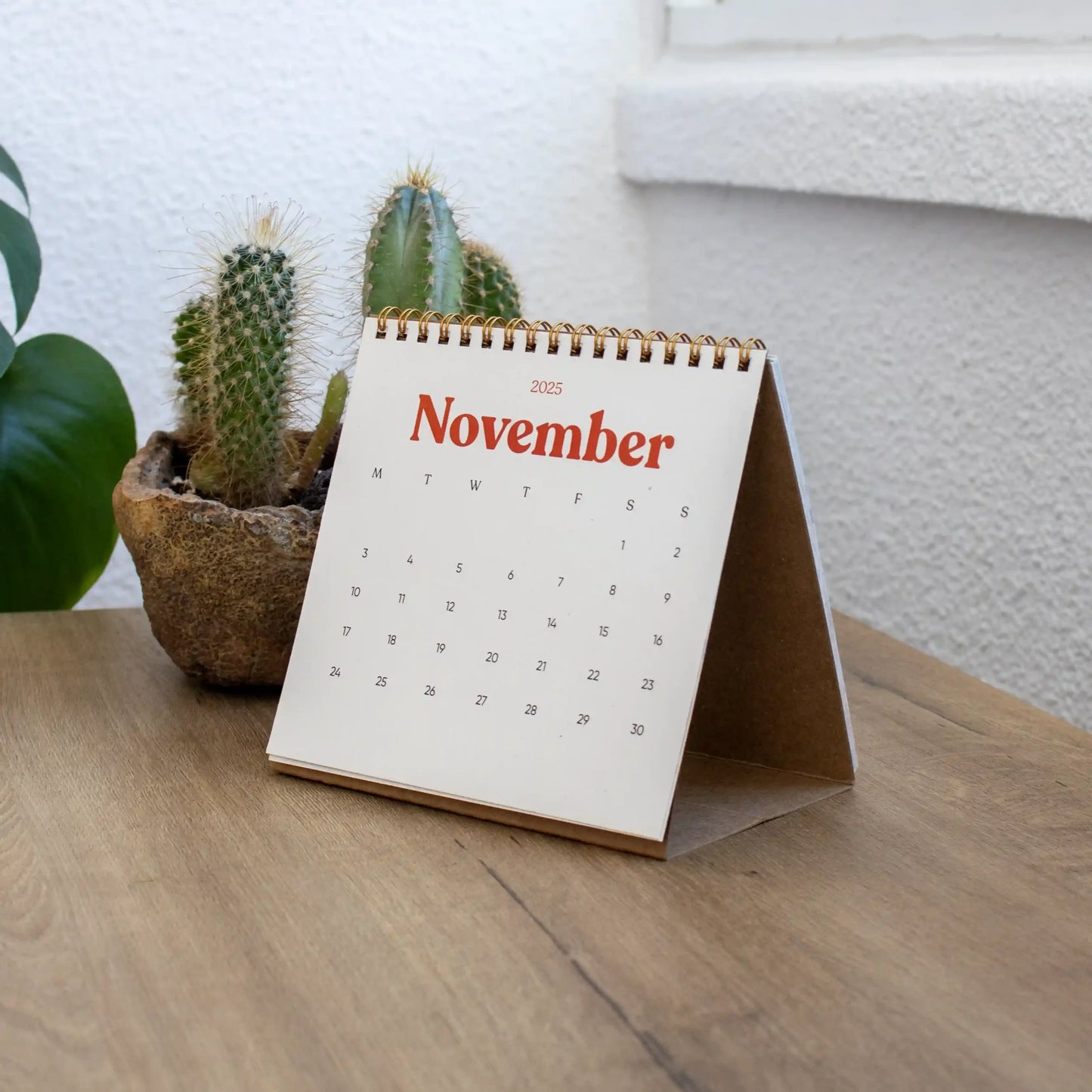 Desk Calendars, Customize Desk Calendars, Custom Calendars, Company Calendars 