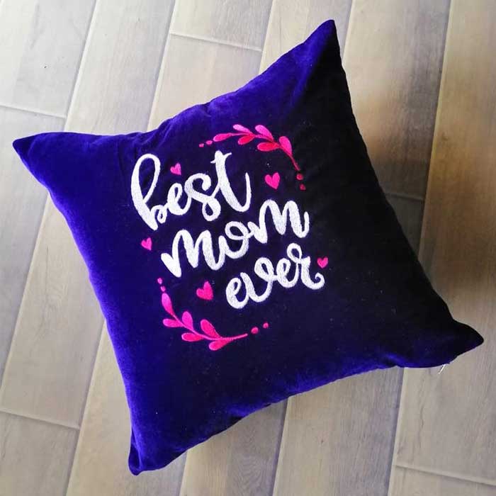 custom cushions, custom foam cushions, custom pillows, customize pillow, photo cushions, name cushion