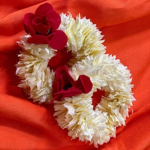 Gajre Nikkah Gift, Gajre, Fresh Gajre, Flower Gajre for Hands