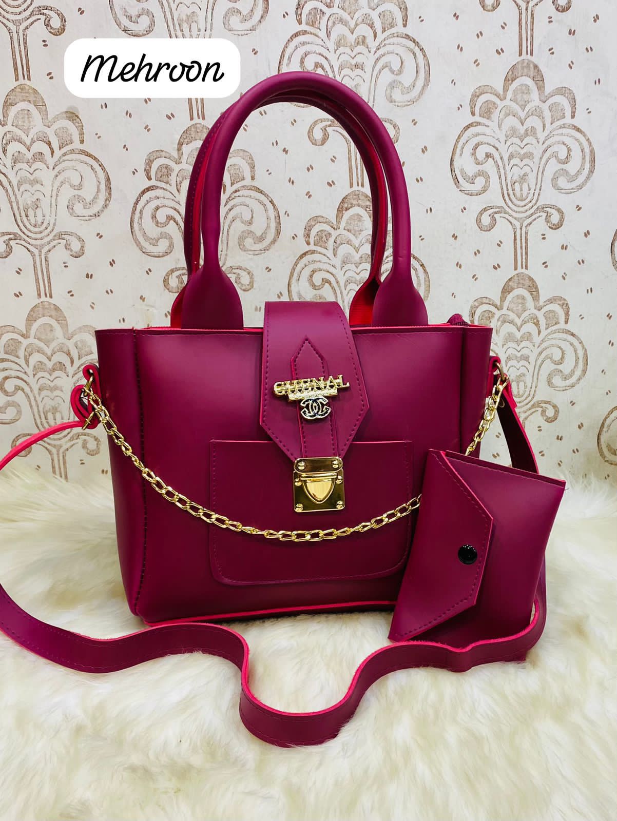 chanel hand bags, hand bags for girls, hand bags for women, ladies bags in Pakistan, branded bags, branded hand bag, gift bags